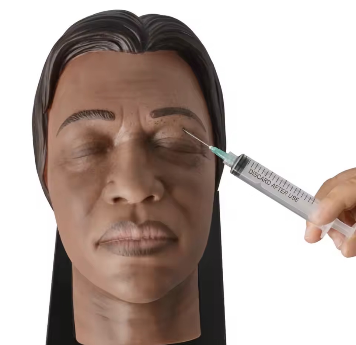 Facial injection trainer with syringe